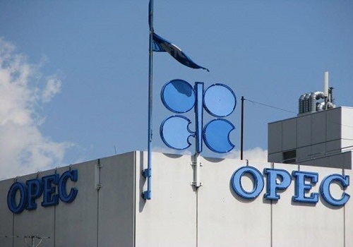 На заседании ОПЕК удалось решить вопрос о сокращении добычи нефти, но…