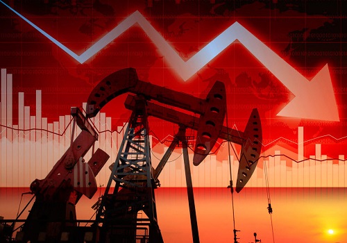 Падение цены нефти не снижает добычу в США